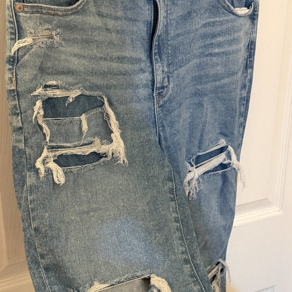 American Eagle Next Level Ripped Super High-Waisted Flare Jeans 18 Long - Picture 4 of 6
